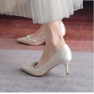 New pointed high -heeled shoe sexy rhinestone fashion single shoes